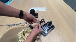 วิธีเชื่อมต่อ PTZ10UH จำนวน 1 ตัว กับ JSC01 ด้วยสายโทรศัพท์