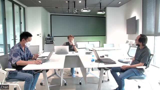 AMC-G200THV2_Training_Room
