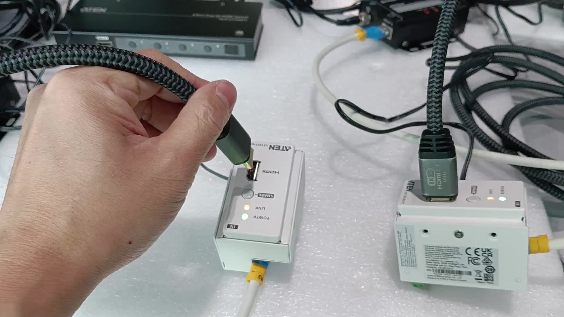 โซลูชั่น VS481C Auto Switch โดยใช้ Input เป็น VS1801EUST>VE801R,VE802R>ET4870X>AOC015 สามารถใช้งาน โหมด Auto Switch ไ...
